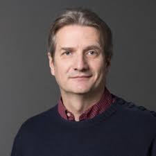 Dear Chevron Colleagues and industry partners, I am announcing my  retirement from Chevron, officially the 23 October, 2020 (38 years for me,  101 years for my family). I want to thank all