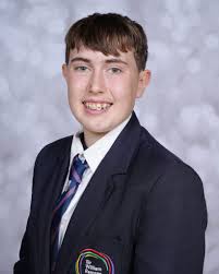 Can you fix my son's hair in school picture?