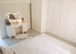 Bu Keyifli Ankara Evinde Ozel Yapim Mobilyalarla Her Metrekare Degerlenmis Ev Gezmesi Yatak Odasi Dolap Duzenleme Mobilya Yatak Odasi Duzenleme