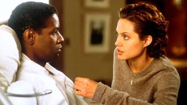 The Bone Collector (1999) directed by Phillip Noyce • Reviews, film + cast  • Letterboxd