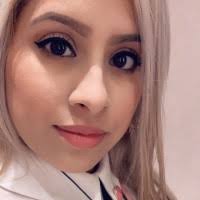 Stephany Muniz's Instagram, Twitter & Facebook