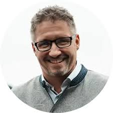 Digitale Kunden- und Mitarbeitergewinnung von RAVO Media