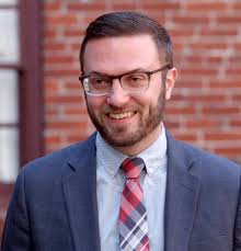 Man vs. History" Revere's Midnight Ride (TV Episode 2021)