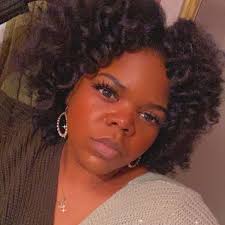 No Ordinary Love: Gavin & Molina's Love Story (King Sisters Series Book 1) 