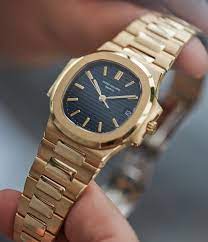 A small sample of the dial variation in the 3800 range. Buy Patek Philippe Nautilus 3800 001 Buy Patek Philippe Watches A Collected Man