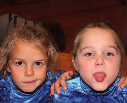 Umbruch_Version 8 mit Text u. Anz_Layout 1.qxd