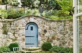 Steinmauer Im Garten Gestalten Kreative Aussenarchitektur Steinmauer Garten Gartentor Garten