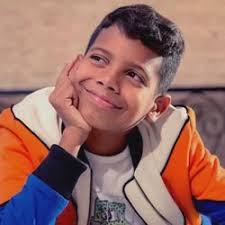 Rodo becos e viela mas não encontrei ninguém que tenha a beleza dela sou do morro, sou favela mas meu coração se apaixonou por essa cinderela Sou Favela Part Vitinho Ferrari Mc Bruninho Cifra Club