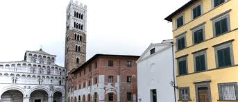 L'elenco delle filiali e degli sportelli bancari di banca del monte di lucca presenti nel comune di lucca in provincia di lucca, in toscana. Circo Stanze Palazzo Delle Esposizioni Della Fondazione Banca Del Monte Di Lucca Lucca Lucca Eventi In Toscana By Toscana Tascabile