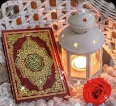 Manfaat membaca al quran di rumah akan mendatangkan cahaya bagi si pembaca. Amalan Kerap Membaca Al Quran Sebabkan Rumah Jadi Wangi Dan Sejuk