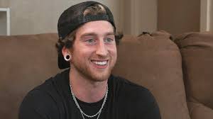 Assista a Catfish: The TV Show, Season 8, Episode 887, Matt & Elise online 