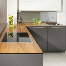 Die indische küche bietet eine fülle an raffinierten vegetarischen gerichten. 2148 Best Kuche Ideas Images In 2020 Home Decor Popular Kitchen Designs Kitchen Table Settings