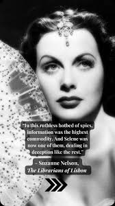 One last beach weekend before autumn arrives…. #beach #beachvibes  #weekendrecap #weekendvibes #authorlife #writinglife #suzannenelsonbooks  #travel #travelvibes #beauty #nature #getaway #nature #waves #clintonct  #longislandsound #sunrise #beachlife