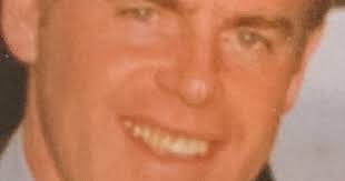 Paul Getchell's Instagram, Twitter & Facebook