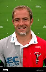 Rugby union harlequins photocall hi-res stock photography and images