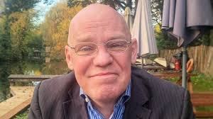 Chrissy Morris's Instagram, Twitter & Facebook