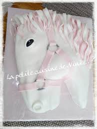 Gateau Tete De Cheval La Petite Cuisine De Nini Gateau Cheval Gateau Petite Cuisine
