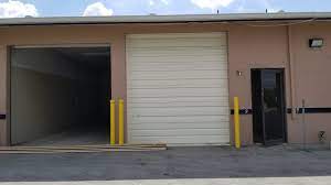 Warehouses, warehouse space, commercial warehouses, distribution, warehouse properties, warehouse condos, warehouse buildings, and commercial real estate for rent & lease. How To Rent A Small Warehouse For Your Business Or Personal Needs Sunizo
