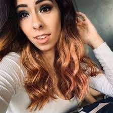 Marisa Dickinson's Instagram, Twitter & Facebook