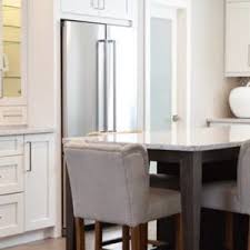 As soon as we cook on our stovetop, its almost impossible from avoiding grease from splattering on the exhaust hood, cabinets, walls, and the cooker itself. Removing Grease From Painted Kitchen Walls Creative Homemaking