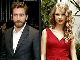 Jun 19, 2021 · red (taylor's version) is all set to release on november 19, and amid this, fans can't stop talking about jake gyllenhaal's taylor swift scarf as twitter gets flooded with memes! Taylor Swift Jake Gyllenhaal Share A Friendly Brunch In Brooklyn People Com