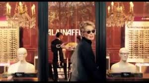 Un message porté avec élégance et raffinement par sharon stone. Musique De La Pub Alain Afflelou Avec Sharon Stone Qui Chante