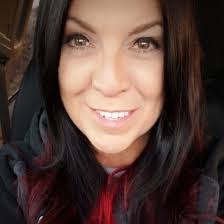 Mona Keith's Instagram, Twitter & Facebook