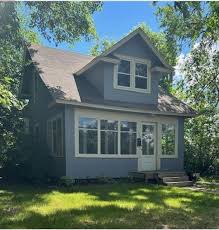 A friend of mine owns this house and would like to know the history