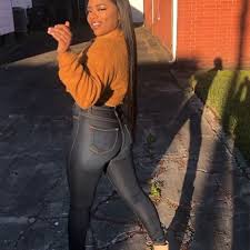 Summerella was born on the 19th of july, 1995. Chocolate Godde Summerella Instagram Photos And Videos Summerella Instagram Instagram Photo Photo And Video