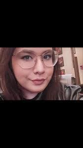 Glenna Head's Instagram, Twitter & Facebook