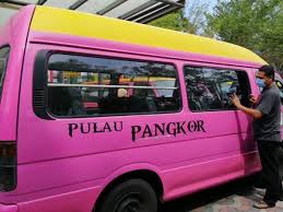 Untuk ke lumut, anda tidak jika anda tetap mahu menyewa kereta atau motorsikal pandu dan bawa sendiri, elok anda periksa. Tak Sabar Nak Bawa Pelancong Jalan