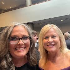 Melanie Anthony's Instagram, Twitter & Facebook