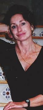 CONNECTIONS THAT REpORT TO THE COmmuNITy