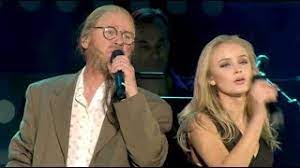 Gustafsson utsågs till världens roligaste man av svenska folket i svt:s program folktoppen 2006. Peps Persson Och Zara Larsson Robert Gustafsson Youtube