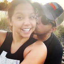 Jami Starr's Instagram, Twitter & Facebook