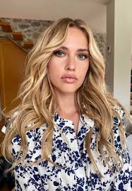 Fotos de Influencers y Actrices 😍