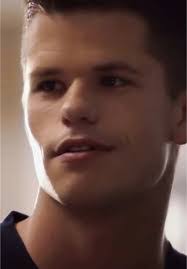 Ethan Kipp's Instagram, Twitter & Facebook