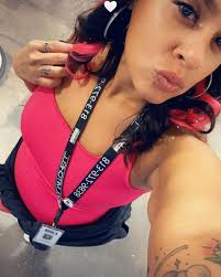 Hair by Delia (@HairByDeliaxoxo) • Facebook