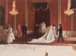 14 Never Before Seen Photos Of Prince Charles And Princess Diana S Wedding Prinzessin Diana Hochzeit Prinzessin Diana Royale Hochzeiten