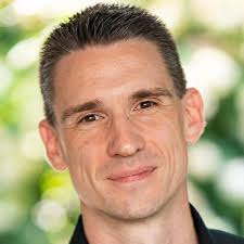 Improv Leadership: How to Lead Well in Every Moment: Endicott, Stan,  Miller, David A., Hartman, Cory, Parks, Tom, Foster, Mike: 9781713503583:  Amazon.com: Books