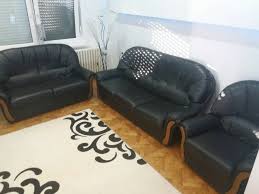 Kožne garniture predstavljaju klasiku kad je u pitanju uređenje stambenog i poslovnog prostora.nameštaj od kože se smatrao luksuzom i materijalom za sva vremena. Hor Binarni Sat Simpo Kozne Garniture Douceurdevivreweb Com