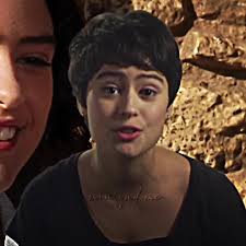 I'm very glad that we could have her as an actress of Mia. No one can  replace her 🫶.(No hate against Margot) #rosabelllaurentisellers  #margotnuccetelli #thiscouldbetheendofeverything #s1 #s2 #miaandme ...