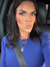 Whitney Odom Beauty- Pro Makeup Artist (@whitneyodombeauty) • Instagram  photos and videos