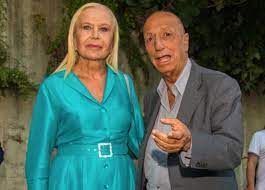 Pippo franco oggi, che fine ha fatto: Pippo Franco Oggi Eta Altezza Prima E Seconda Moglie 3 Figli Vita Privata