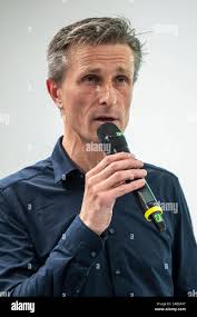 Muenchen, Buergerversammlung Bezirksteil Haidhausen, Verammlungsleiterin  Stadtraetin Mona Fuchs, Rosa Liste/Gruene, es spricht der  Betirksausschussvorsitzend Joerg Spengler, Gruen *** Munich, citizens  meeting district Haidhausen, chairwoman of the ...