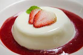 When shopping for fresh produce or meats, be certain to take the time to ensure that the texture, colors, and quality of the food you buy is the best in the batch. Resep Vanilla Panna Cotta Dengan Saus Stroberi Mudah Dibuat