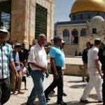 عشرات المستوطنين يستأنفون إقتحاماتهم للمسجد