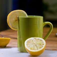 La Recette De Grand Mere Indispensable Contre Le Rhume Trucs Sante Remedes Naturels Hygiene Alimentaire Et Remede Naturel Contre Le Rhume