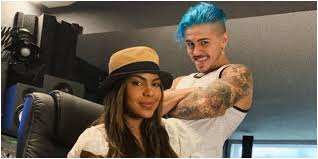 We did not find results for: Biel E Tays Posam Com Teste De Gravidez E Fazem Anuncio Estrondoso