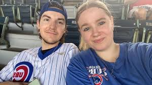 Elisabeth Barr (@avoidlizz) • Instagram photos and videos